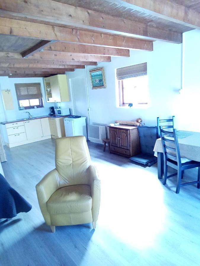 De Indiaan Bed & Breakfast Noord-Scharwoude Bagian luar foto